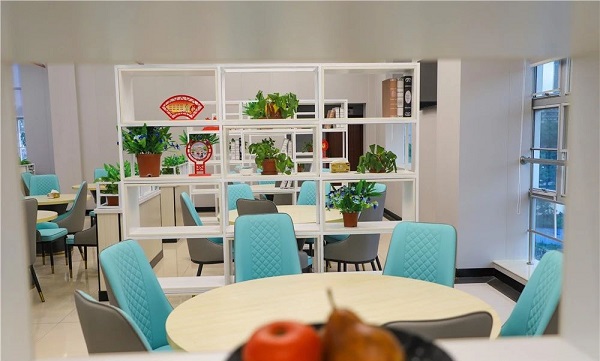 从“大锅饭”到“精准营养”：智慧食堂如何提升员工幸福感？